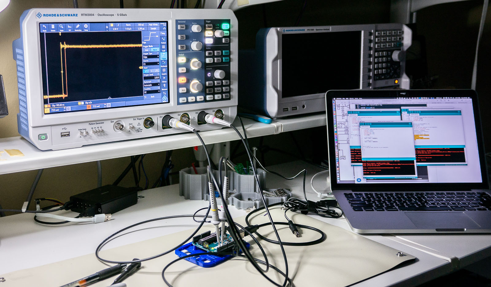 Oscilloscope Measurements with RTM3004 Alternative